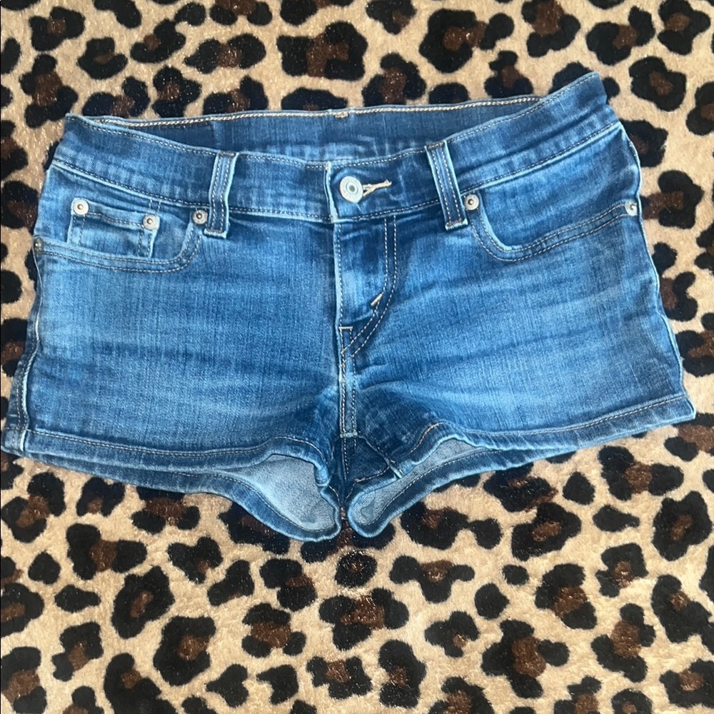 Levi's Blue Denim Women's Shorts size 1 (25)